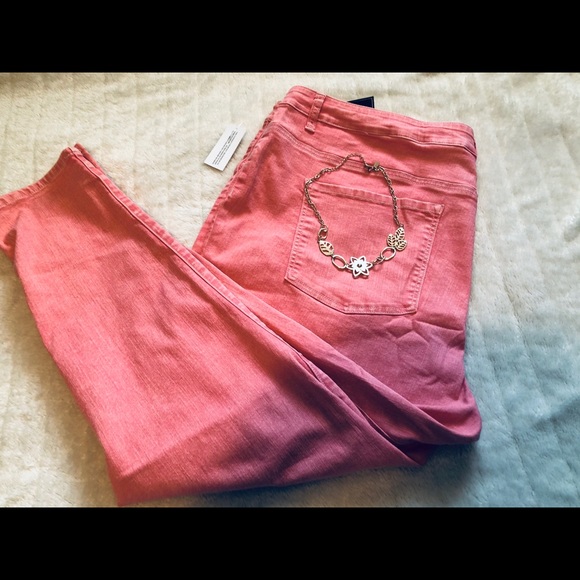 DiG jeans size 3X available - Picture 2 of 6